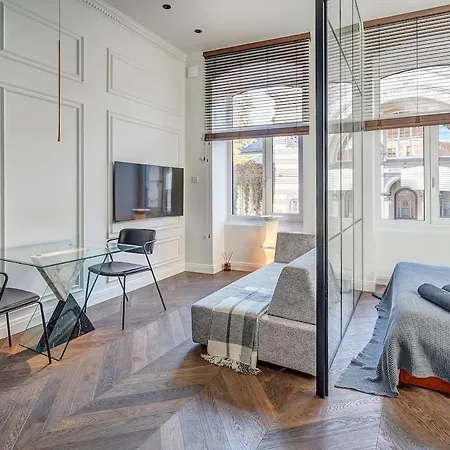 Apartment New! Design Old Town