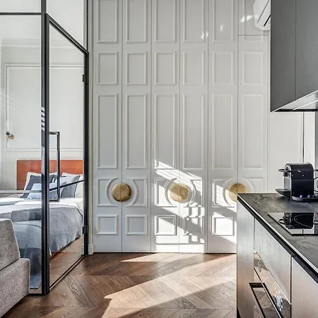 Apartment New! Design Old Town *