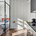 Apartment New! Design Old Town *